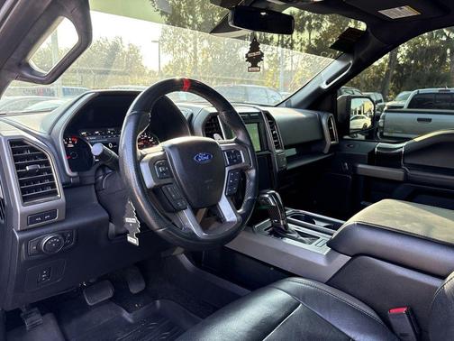 2017 Ford F-150 Raptor