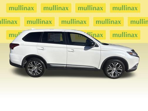 2017 Mitsubishi Outlander ES
