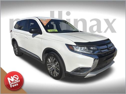 2017 Mitsubishi Outlander ES