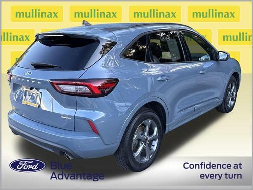 2023 Ford Escape ST-Line Select