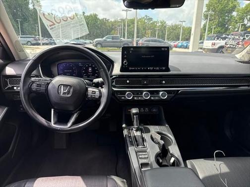 2022 Honda Civic Touring