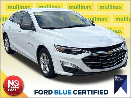 Summit White 2023 Chevrolet Malibu 1LS