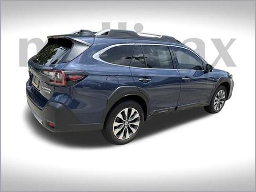 2023 Subaru Outback Touring
