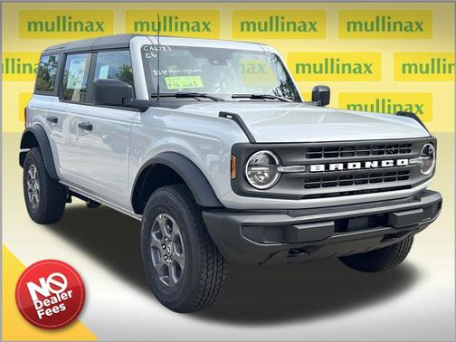 Avalanche Gray 2026 Ford Bronco Base