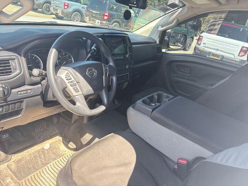 2021 Nissan Titan S