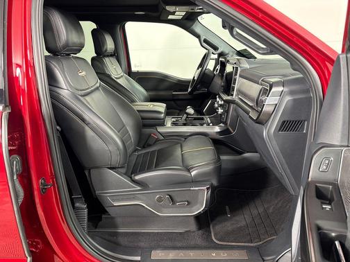 Rapid Red Metallic Tinted Clearcoat 2023 Ford F-150 Platinum