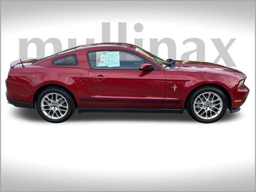 2012 Ford Mustang V6 Premium