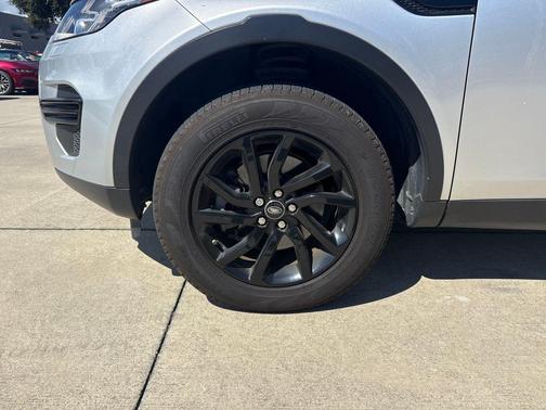 2018 Land Rover Discovery Sport SE