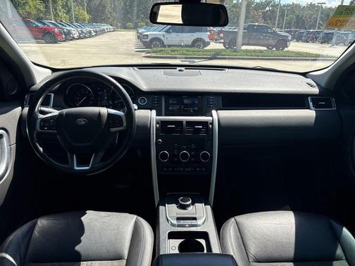 2018 Land Rover Discovery Sport SE