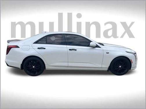 2022 Cadillac CT4 Luxury