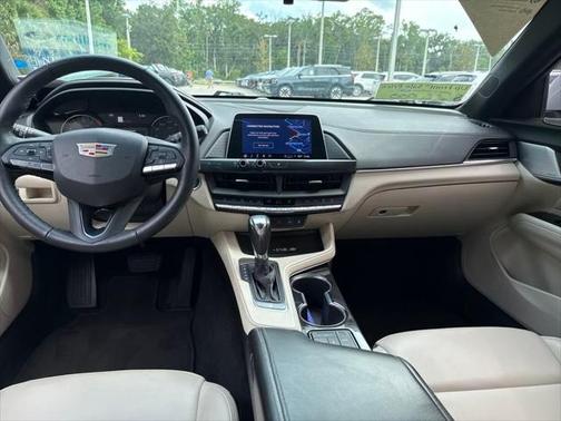 2022 Cadillac CT4 Luxury