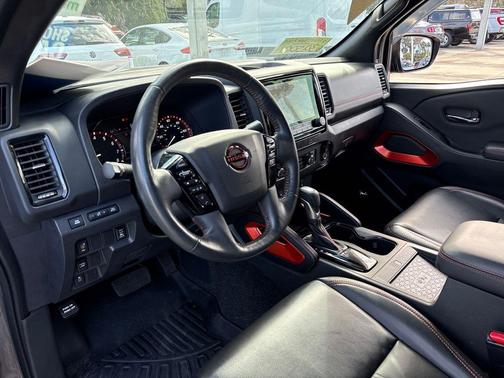 2023 Nissan Frontier PRO-X