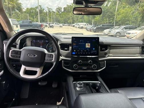 2023 Ford Expedition Max XLT