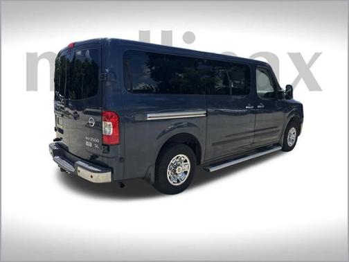 2015 Nissan NV Passenger NV3500 HD SL V8