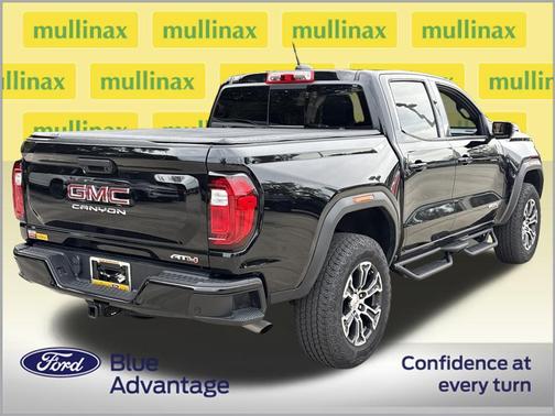 2024 GMC Canyon AT4