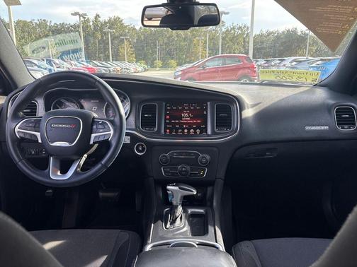 2015 Dodge Charger SXT