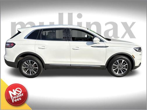 2022 Lincoln Nautilus Standard