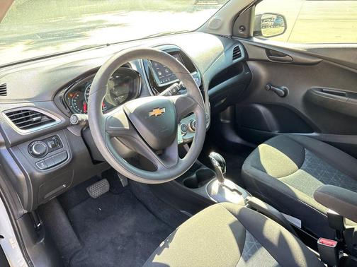 2022 Chevrolet Spark LS