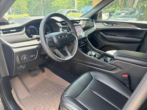 2024 Jeep Grand Cherokee Limited X
