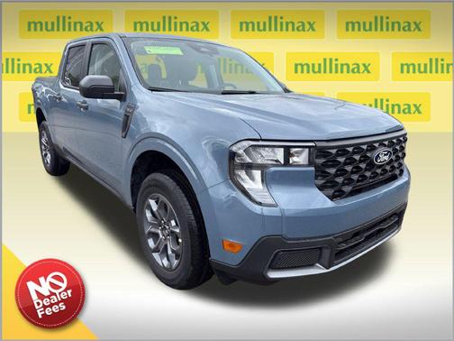 Azure Gray Metallic Tri-Coat 2026 Ford Maverick XLT