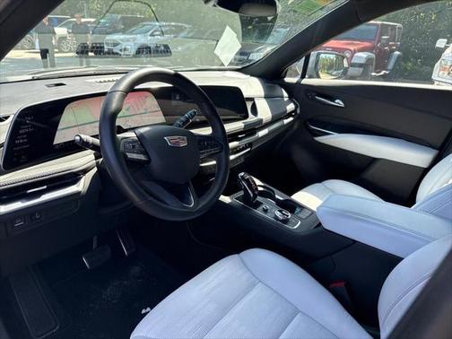 2025 Cadillac XT4 Sport
