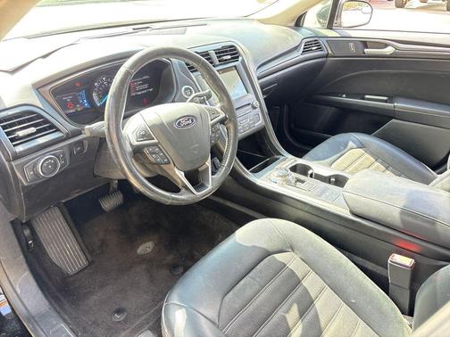 2018 Ford Fusion Hybrid SE