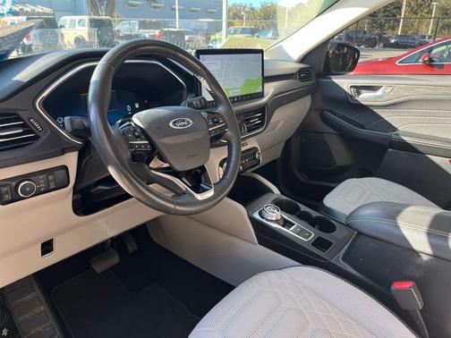 2023 Ford Escape PHEV SE
