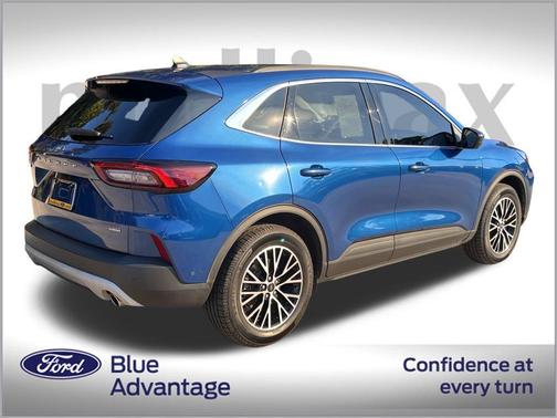 2023 Ford Escape PHEV SE