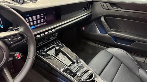 2025 Porsche 911 Carrera GTS