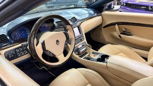 2014 Maserati GranTurismo Base