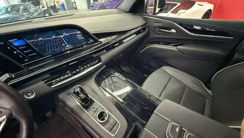 2024 Cadillac Escalade Sport