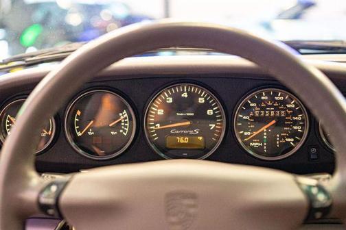 1998 Porsche 911 Carrera 4S