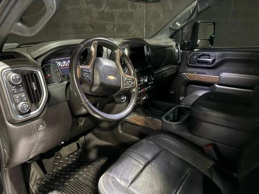 2022 Chevrolet Silverado 3500 High Country