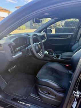 2024 Porsche Cayenne Turbo GT