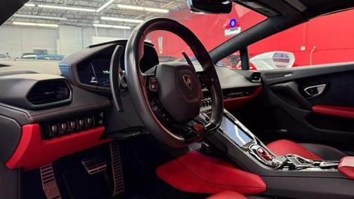 2022 Lamborghini Huracan EVO Base