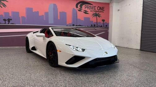 2022 Lamborghini Huracan EVO Base