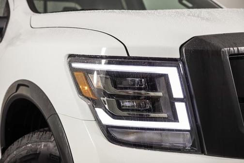 2024 Nissan Titan PRO-4X