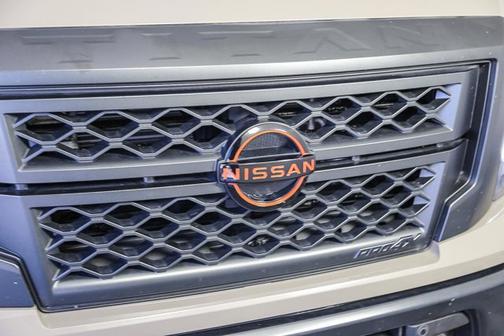 2024 Nissan Titan PRO-4X