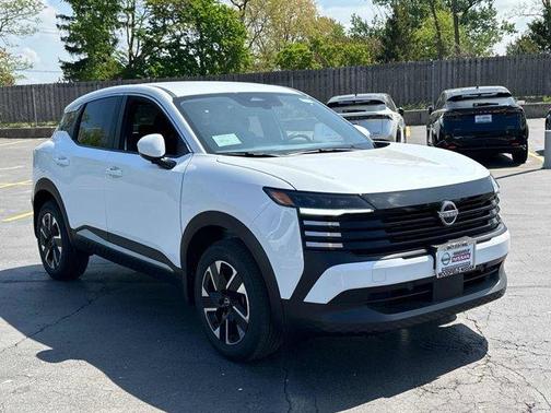 2025 Nissan Kicks SV