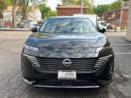 Black 2026 Nissan Murano Platinum