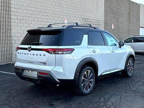 White / Black 2026 Nissan Pathfinder Platinum