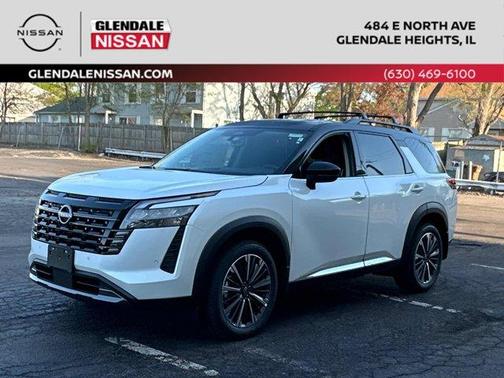 White / Black 2026 Nissan Pathfinder Platinum