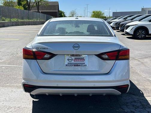 2025 Nissan Altima SV