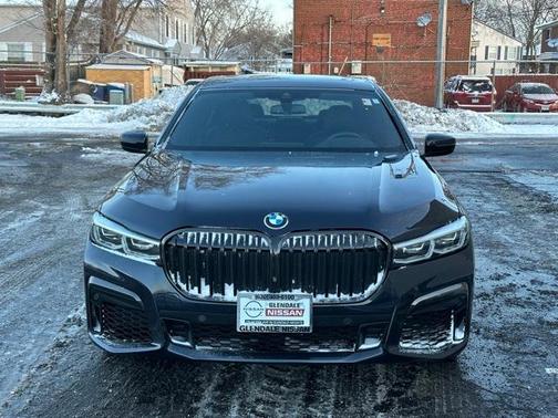 2021 BMW 740 i xDrive
