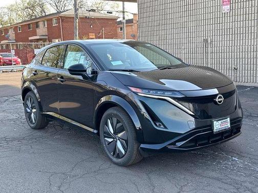 2025 Nissan ARIYA EVOLVE+