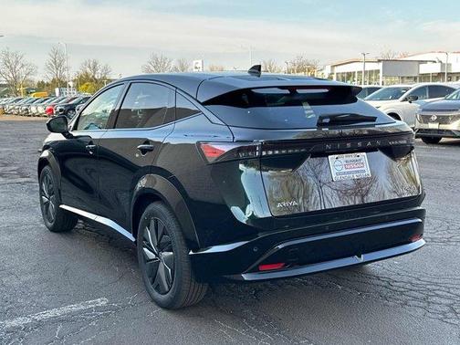 2025 Nissan ARIYA EVOLVE+