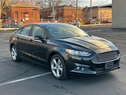 2013 Ford Fusion SE