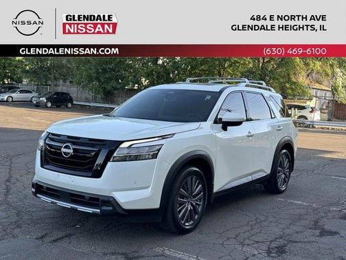 2023 Nissan Pathfinder SL