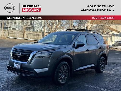 2025 Nissan Pathfinder SV