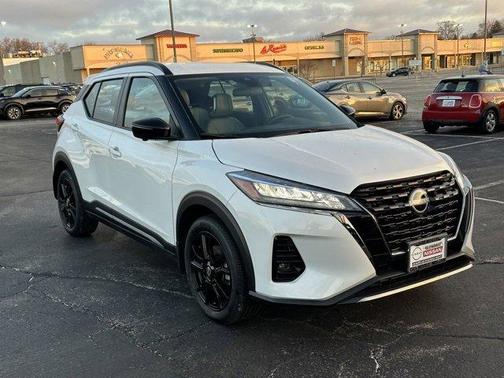 2024 Nissan Kicks SR